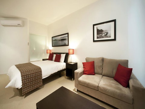 The Waves Apartments - Accommodation VIC 13