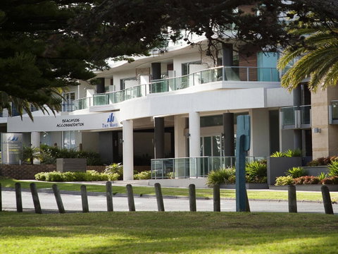 The Waves Apartments - Accommodation VIC 12