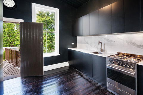 Lascelles Ballarat - Accommodation VIC 6