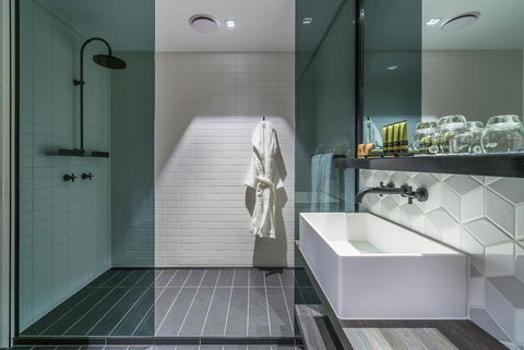 Peppers Docklands - Accommodation VIC 20