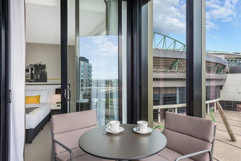 Peppers Docklands - Accommodation VIC 25