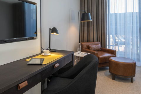 Peppers Docklands - Accommodation VIC 19