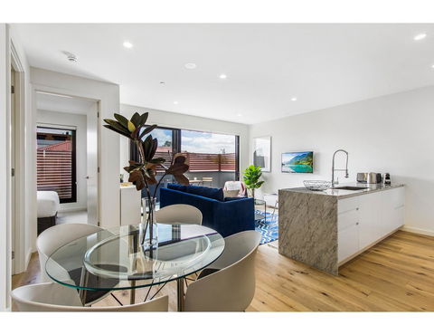 Boutique Apartment In Quiet, Sought-after Suburb - Accommodation VIC 10