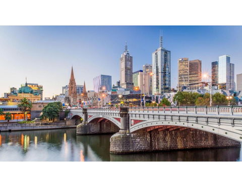 Boutique Apartment In Quiet, Sought-after Suburb - Accommodation VIC 16