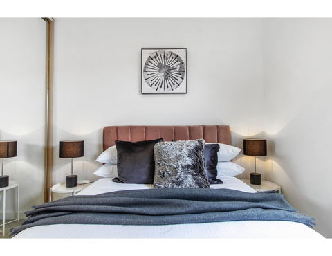 Boutique Apartment In Quiet, Sought-after Suburb - Accommodation VIC 12