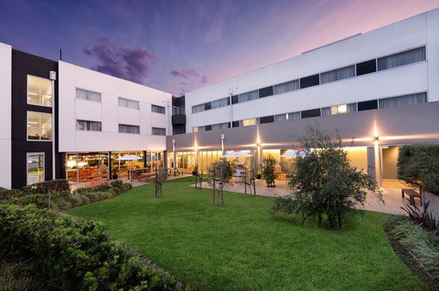 Atura Dandenong - Accommodation VIC 21