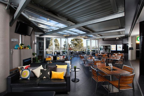 Atura Dandenong - Accommodation VIC 6