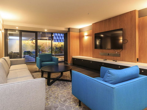 Mono Two On Flinders Street - Accommodation VIC 15