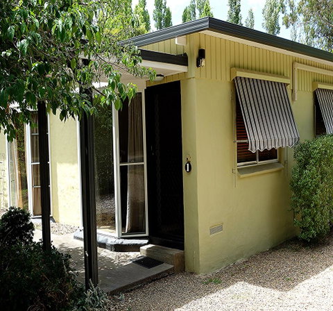 On The Banks - Accommodation VIC 21