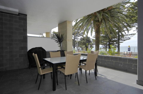C-Scape Water Front Apartment - Accommodation VIC 14