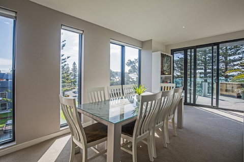 C-Scape Esplanade Cowes - Accommodation VIC 12