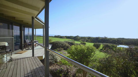 Limosa Rise - Accommodation VIC 3