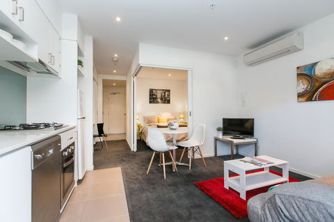 Complete Host The River Apartments - Accommodation VIC 1