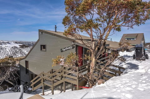 FOUNTAINS 3, Mount Hotham - Accommodation VIC 13