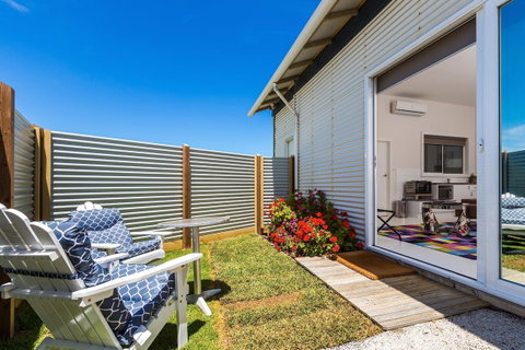 Cottages For Couples - Accommodation VIC 4