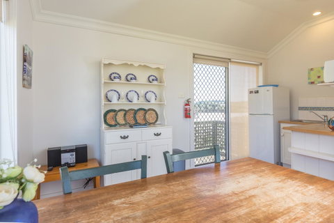 Cottages For Couples - Accommodation VIC 18