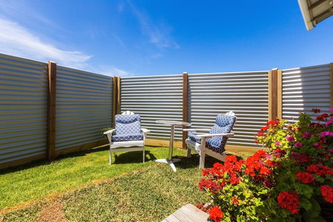 Cottages For Couples - Accommodation VIC 6