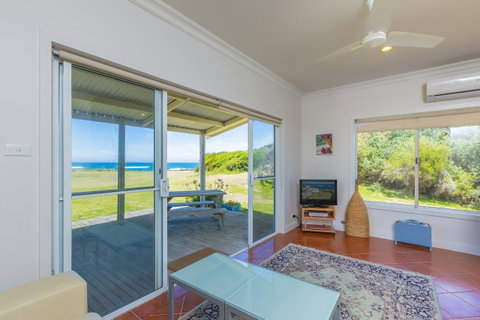 Cottages For Couples - Accommodation VIC 24