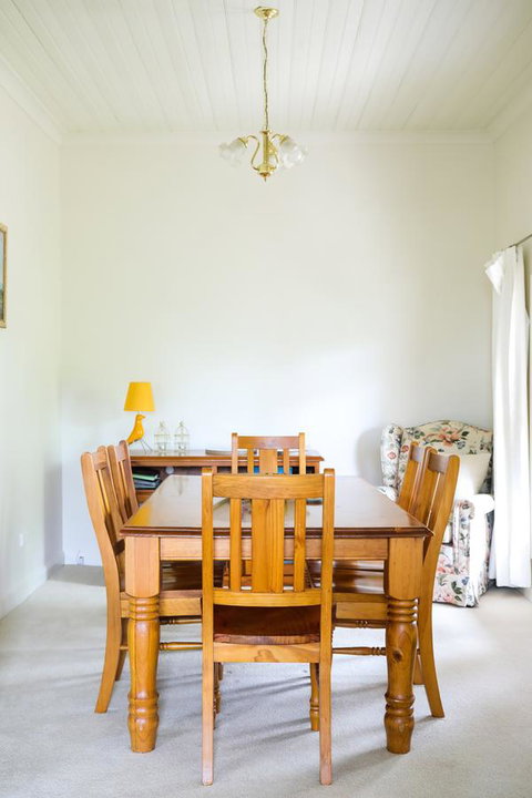 Miss Pym's Cottage - Accommodation VIC 38