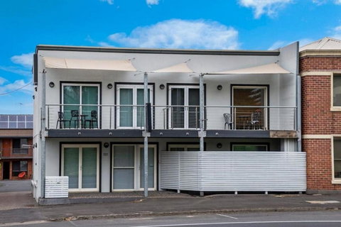 Apartments 521 - Accommodation VIC 2
