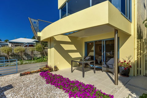 The Waterfront Apartment - Accommodation VIC 4