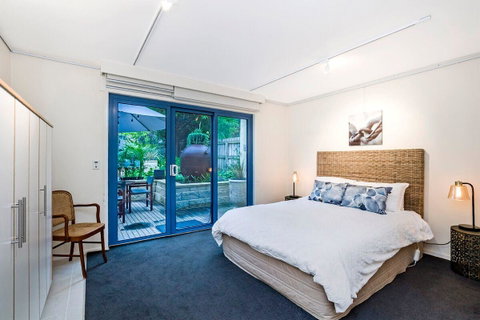 The Waterfront Apartment - Accommodation VIC 6
