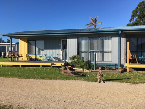 Lakeside At Mallacoota - Accommodation VIC 12