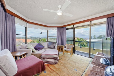 The Crest 6 33 Pacific Drive - Accommodation VIC 3