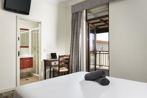 The Esplanade Hotel Port Hedland - Accommodation VIC 3