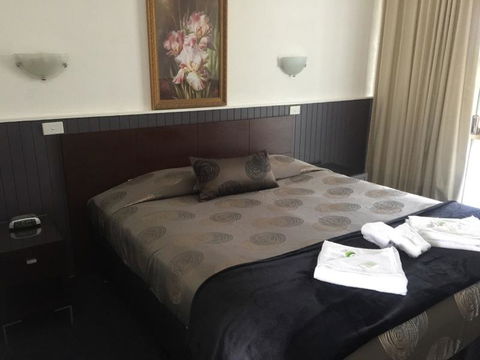 The Esplanade Motel - Accommodation VIC 1