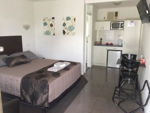 The Esplanade Motel - Accommodation VIC 2