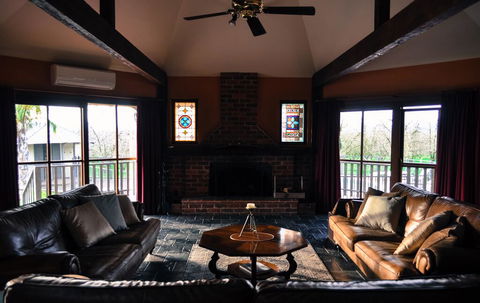 The George Yering - Accommodation VIC 1