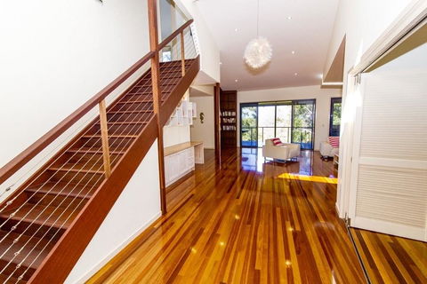 The Holiday House - Accommodation VIC 0