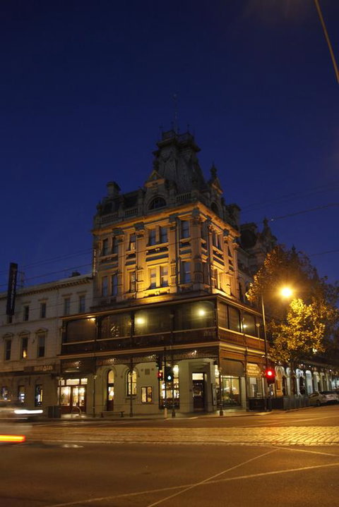 The Hotel Shamrock - Accommodation VIC 3