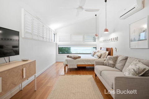 The Lennoxhaus - Accommodation VIC 1