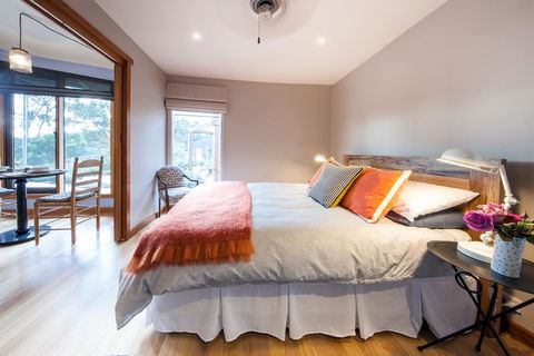 The Linden Bed And Breakfast - Accommodation VIC 2