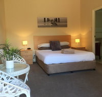 The Nosh  Nod - Howick Street - Accommodation VIC