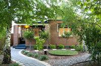 Book Orange Accommodation Vacations Accommodation VIC Accommodation VIC