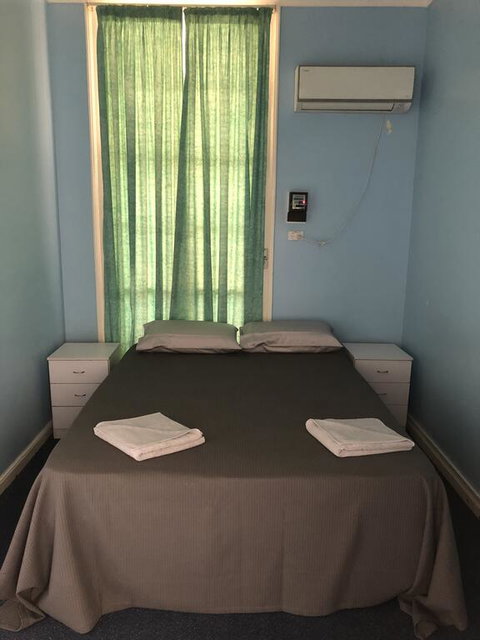 The Pink House - Accommodation VIC 0