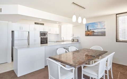 The Premiere Apartments - Accommodation VIC 3