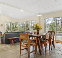 The River House - Accommodation VIC