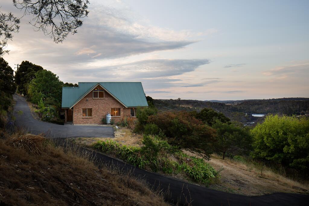 Blackstone Heights TAS Accommodation VIC
