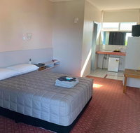 The Royal Motel - Accommodation VIC