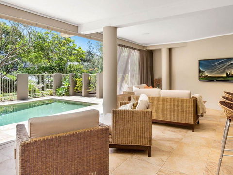 The Stanwell Beach Glass House - Beach & Pool - Accommodation VIC 0