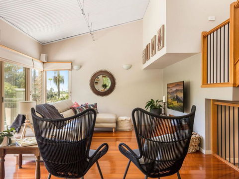 The Stanwell Beach Glass House - Beach & Pool - Accommodation VIC 1