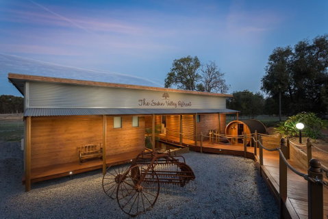 The Swan Valley Retreat - Accommodation VIC 3
