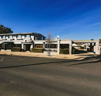 The Town House Motor Inn - Accommodation VIC