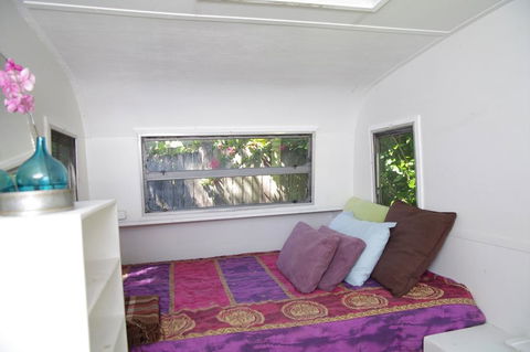 The Tree House, 6 Gowing Street - Accommodation VIC 3