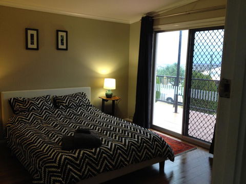 Top Of Alex - Amazing Views - Accommodation VIC 3