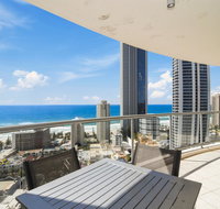 Towers of Chevron - Private Apartments - Accommodation VIC